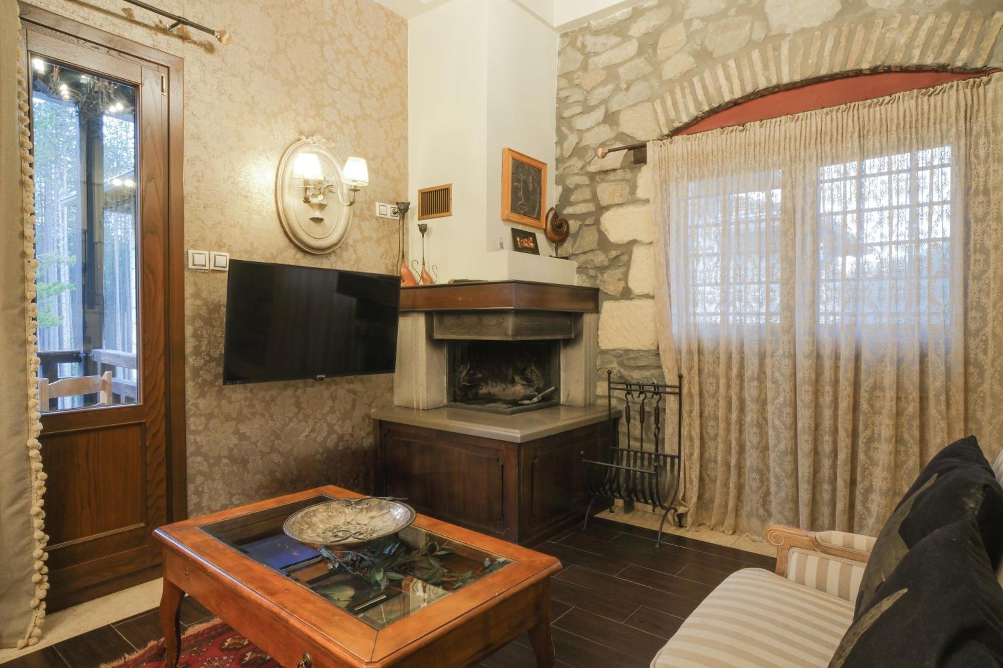 Pindos Resort Krania ภายนอก รูปภาพ